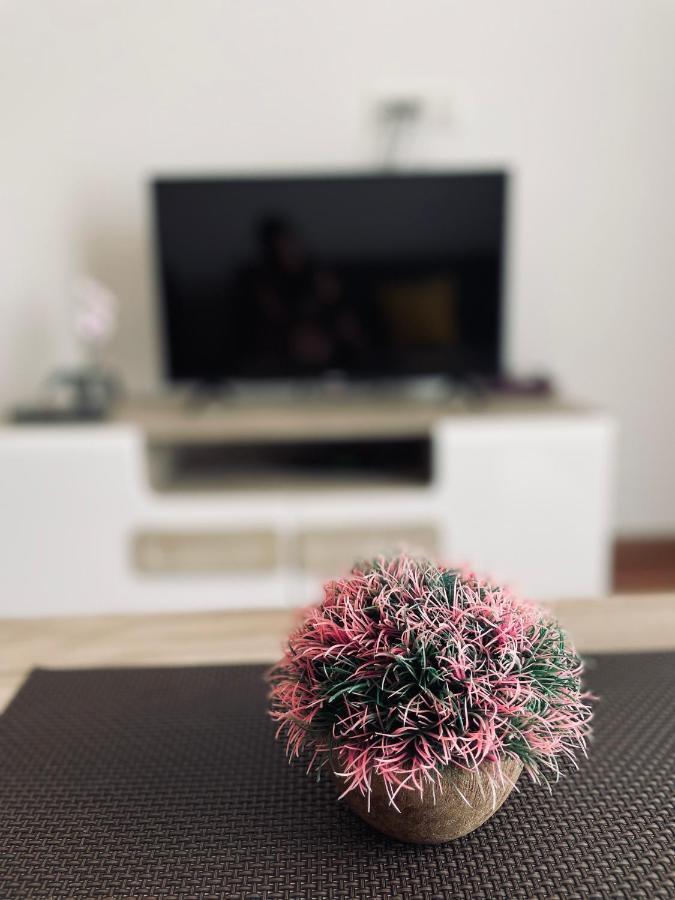 Casa Nita Apartment อุลซิน ภายนอก รูปภาพ