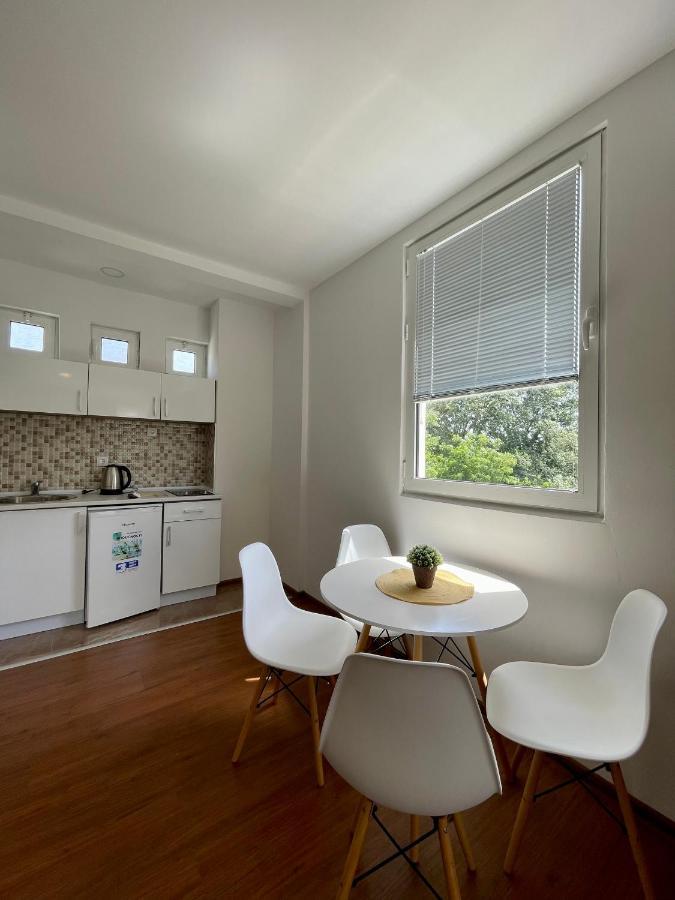 Casa Nita Apartment อุลซิน ภายนอก รูปภาพ